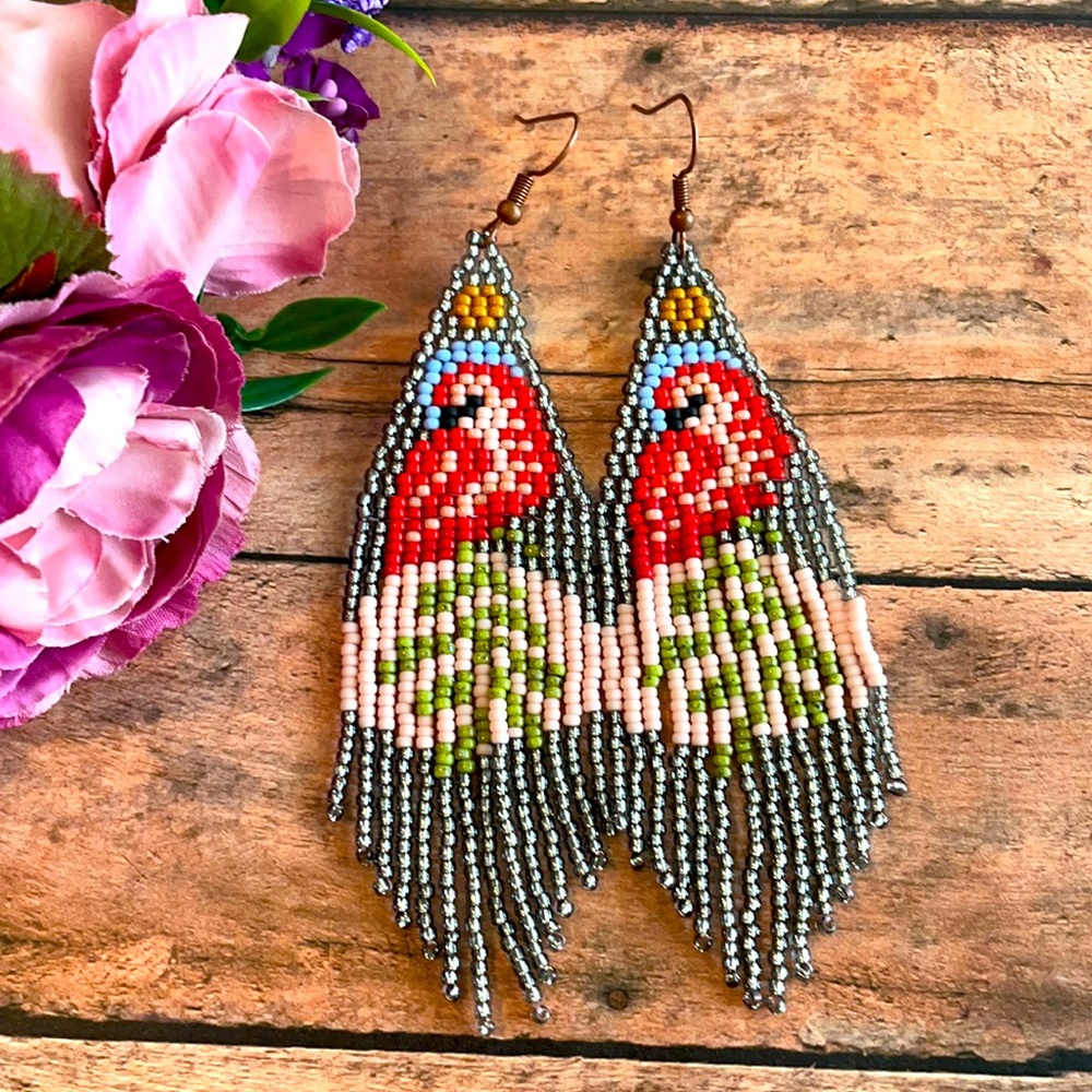 Little Bird beaded earring